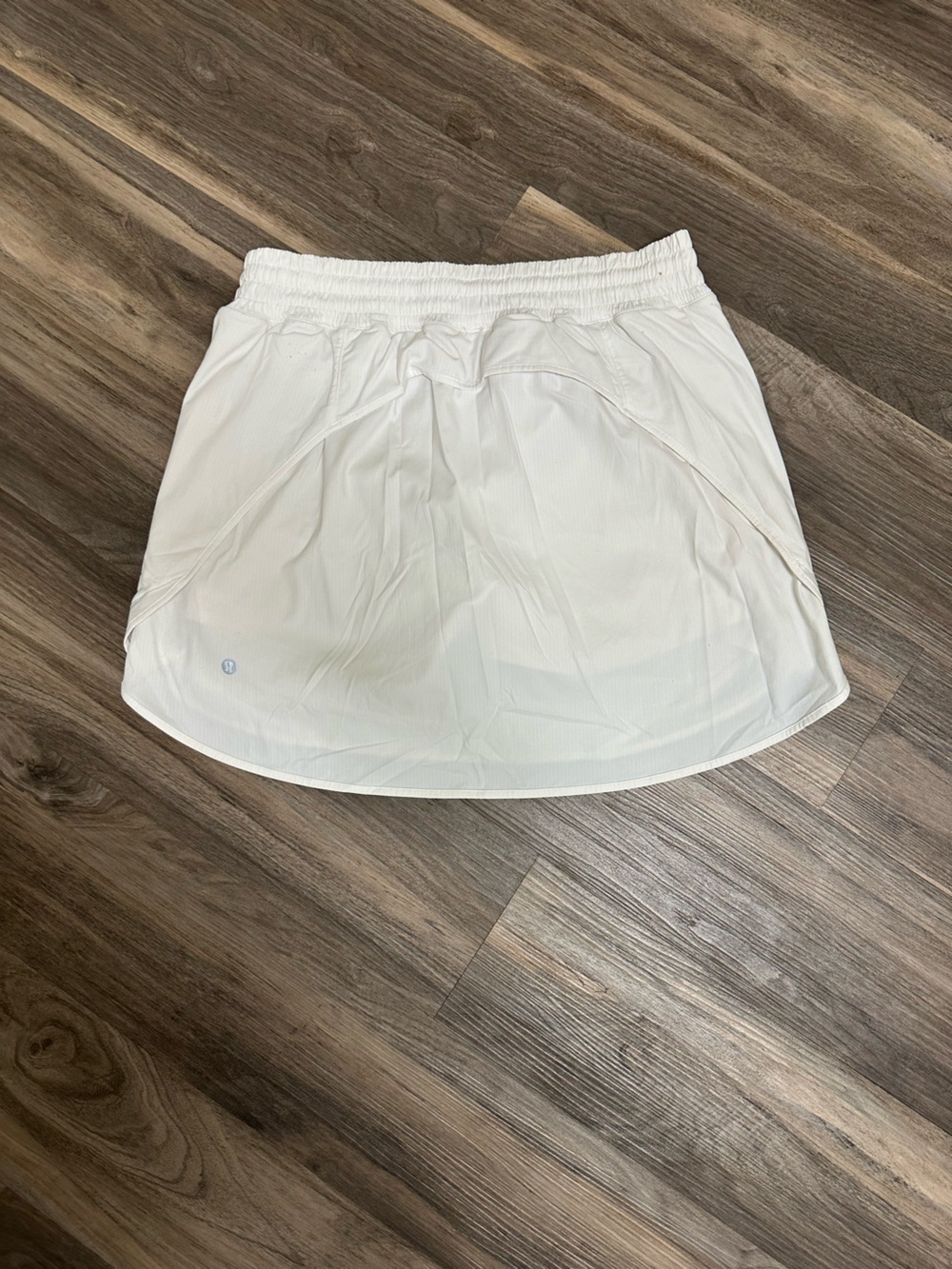 Lululemon Hotty Hot High Rise Skirt - Picture 8 of 8
